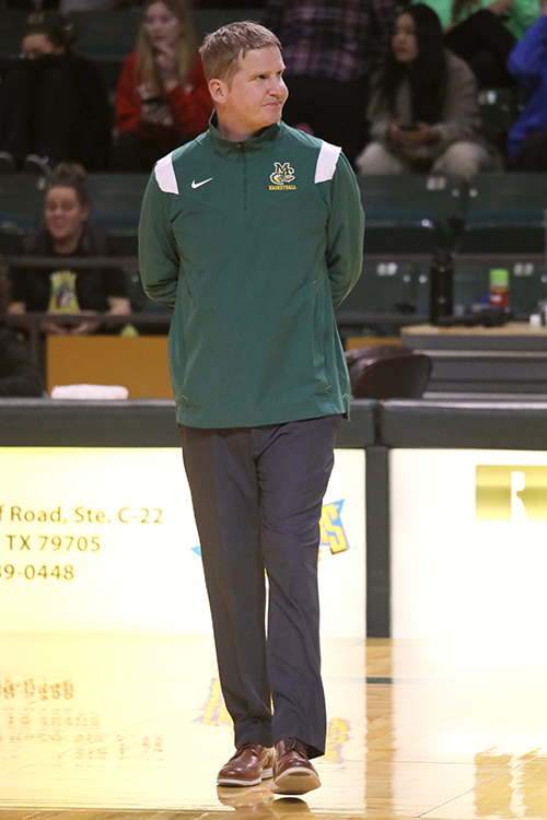 Chaparral Head Coach Tra Arnold