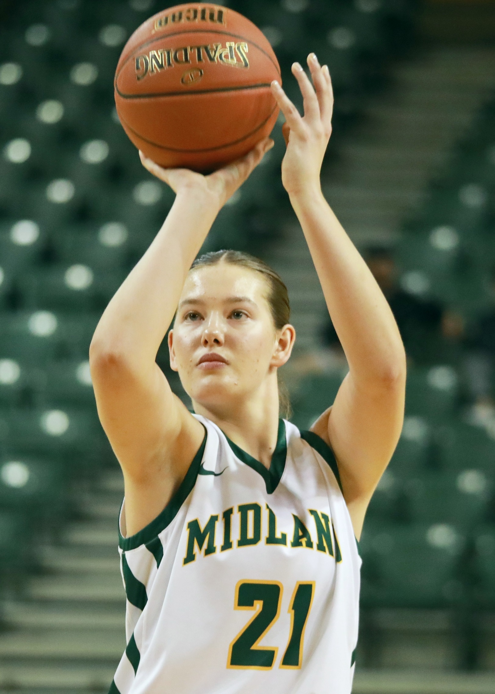 Luisa Anderegg , MC Lady Chaparral Basketball